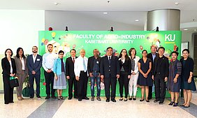 Participating experts of the workshop in Bangkok (Photo: Phuthai Buakahm)